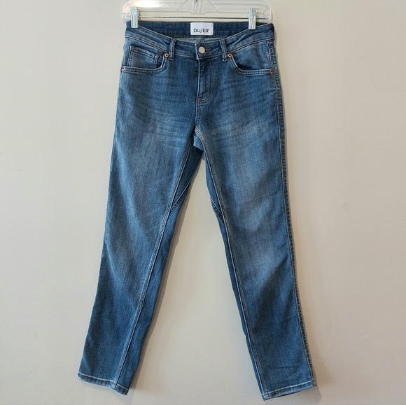 DU/ER Duer Performance Denim Girlfriend Jean Indigo Medium Wash Size 25 - Picture 3 of 16